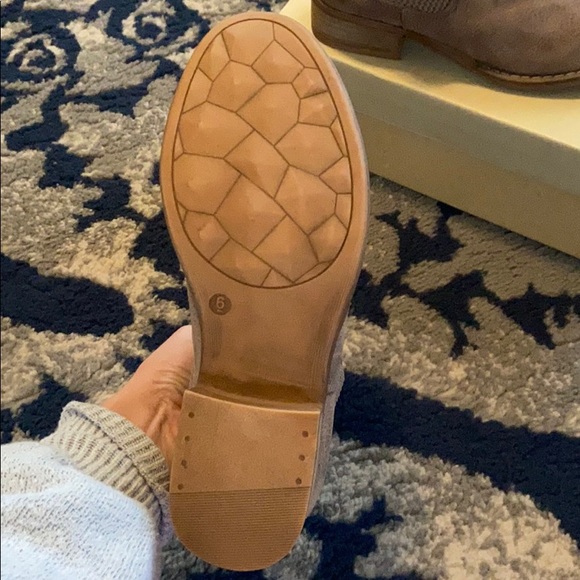 Booties - Picture 3 of 5